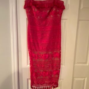 Never worn Tadashi Shoji strapless dress